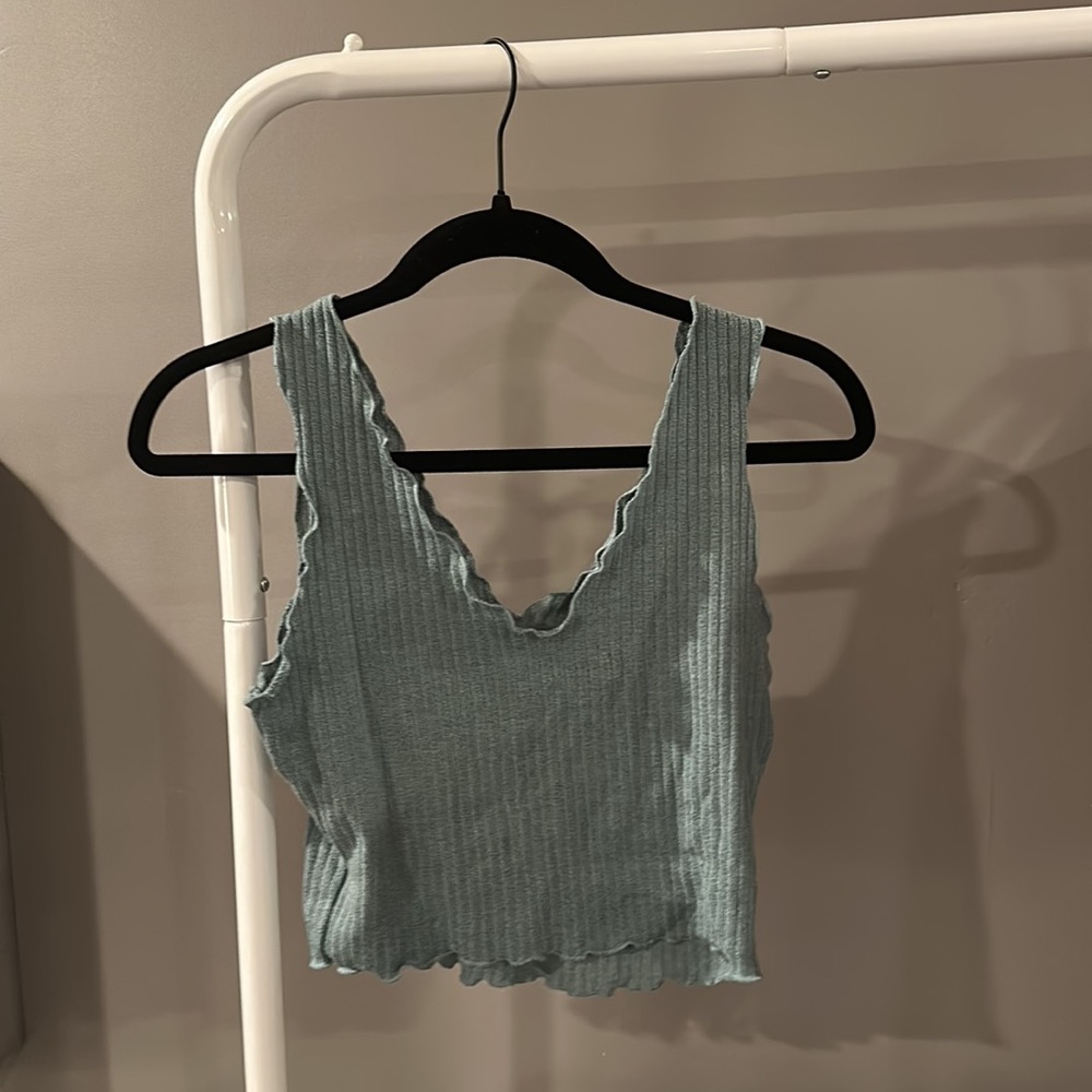 Shein Tank Top - Picture 2 of 3